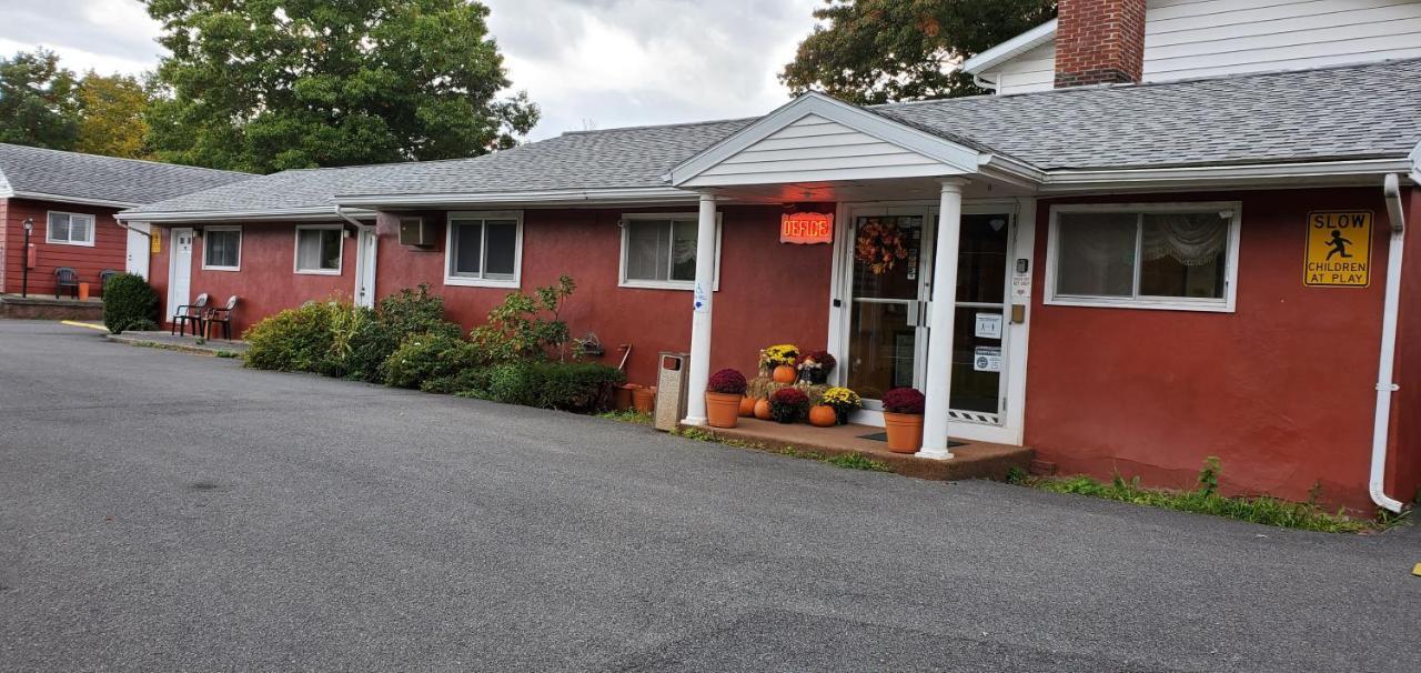 Red Ranch Inn Catskill Extérieur photo