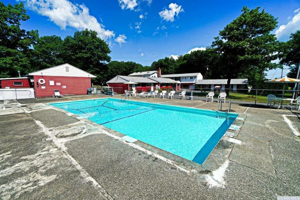 Red Ranch Inn Catskill Extérieur photo